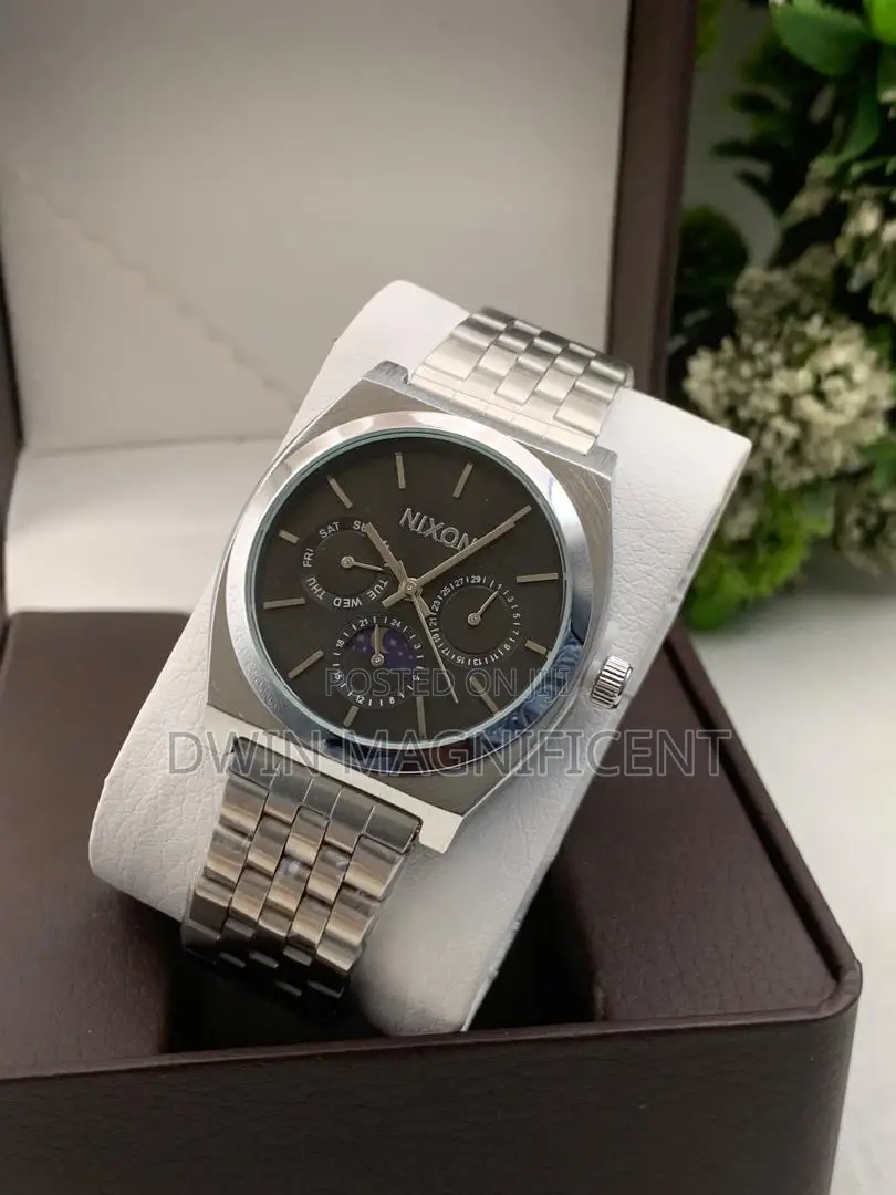 Original Nixon Men’S Wrist Watch – Multifunction Dial