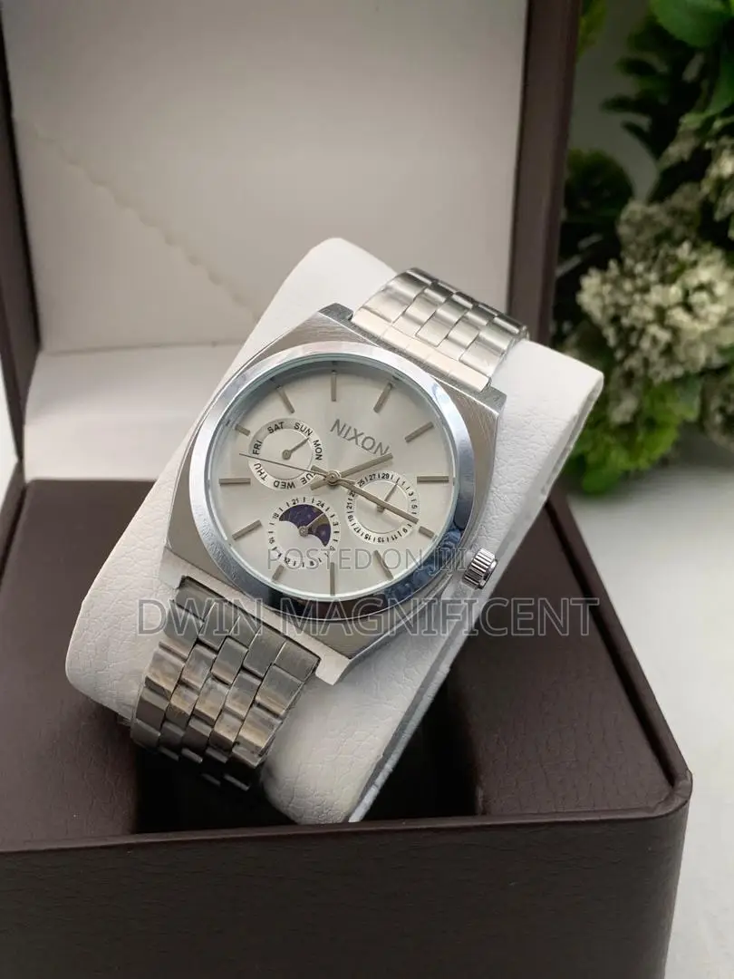 Original Nixon Men’S Wrist Watch – Multifunction Dial