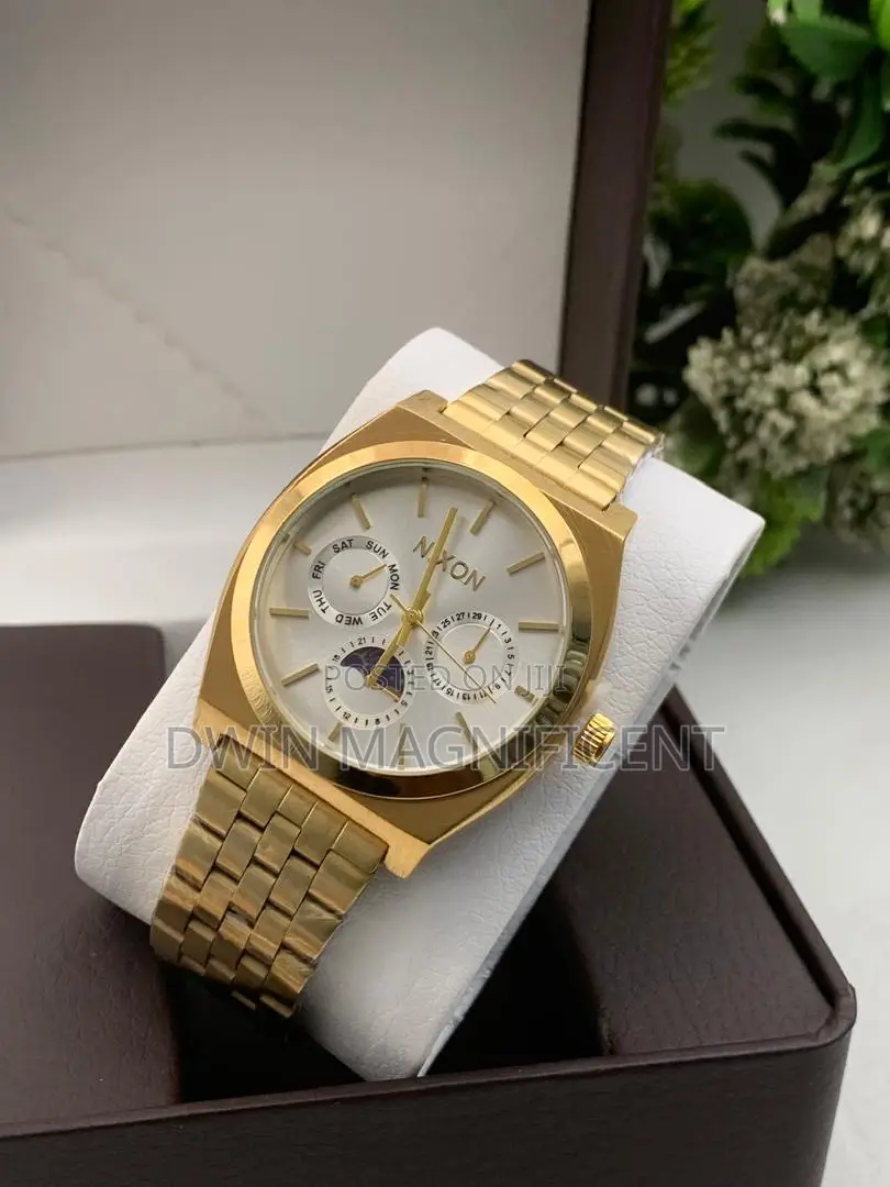 Original Nixon Men’S Wrist Watch – Multifunction Dial