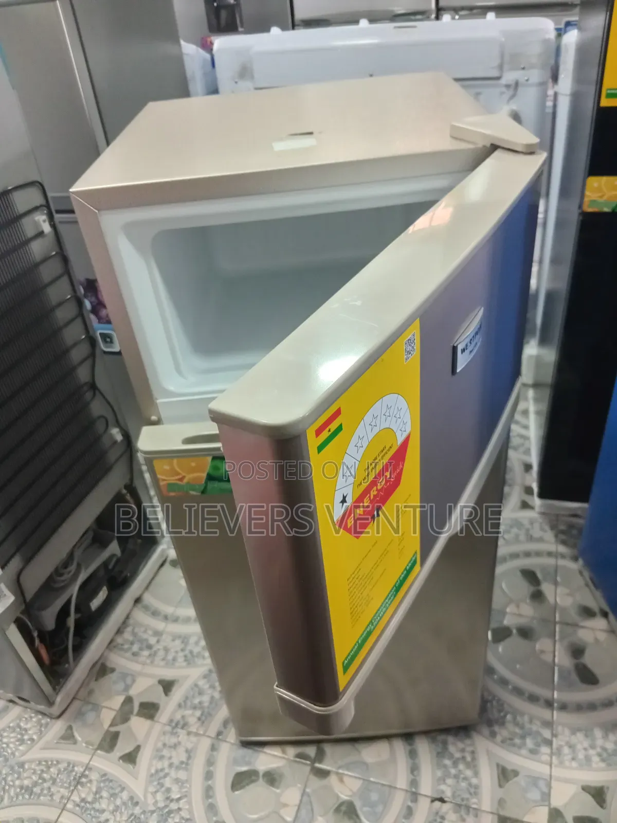 Top-Notch Westpool Top Freezer Fridge 95liters Fridge