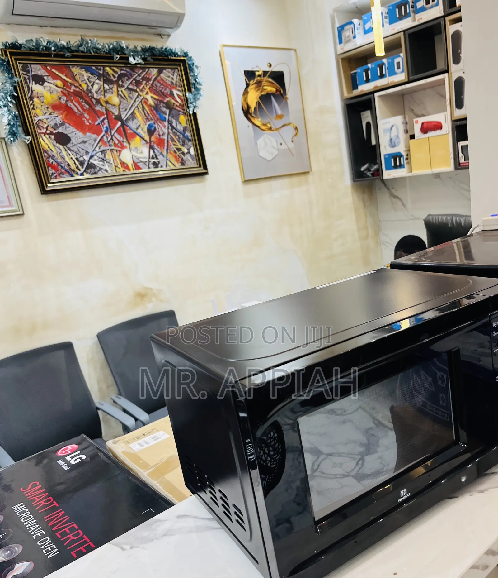Affordable Nasco 20 Liters Electric Microwave Oven.