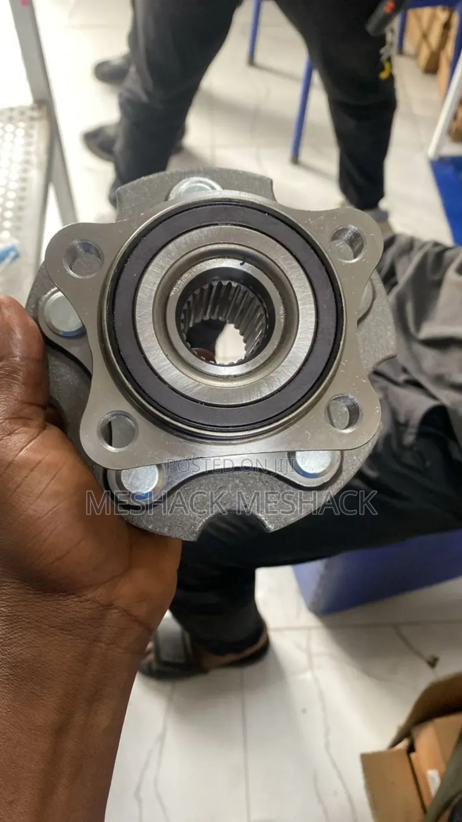 Toyota Rav4 Front Hub 2010 to 2018