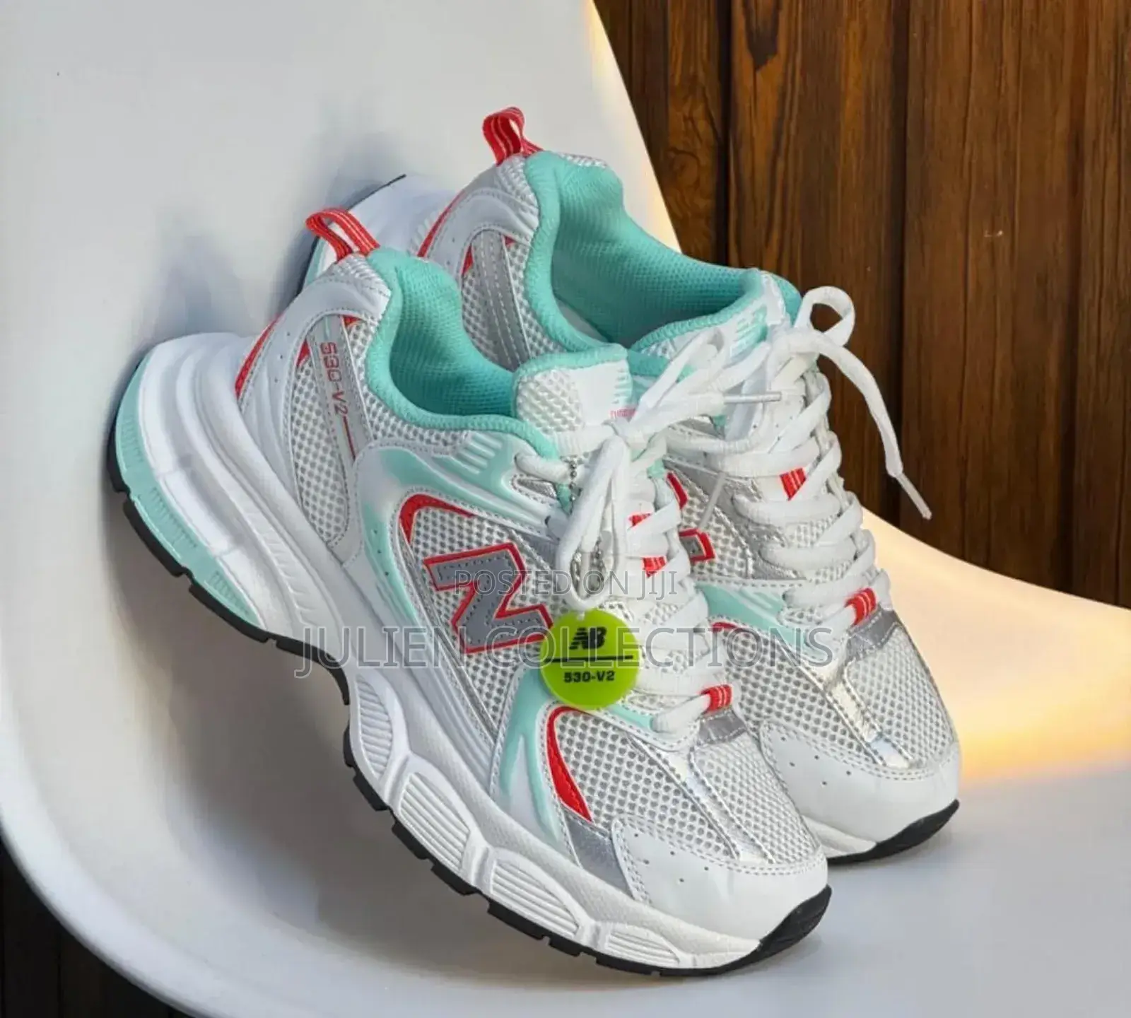 Classic New Balance 530 White Red and Green