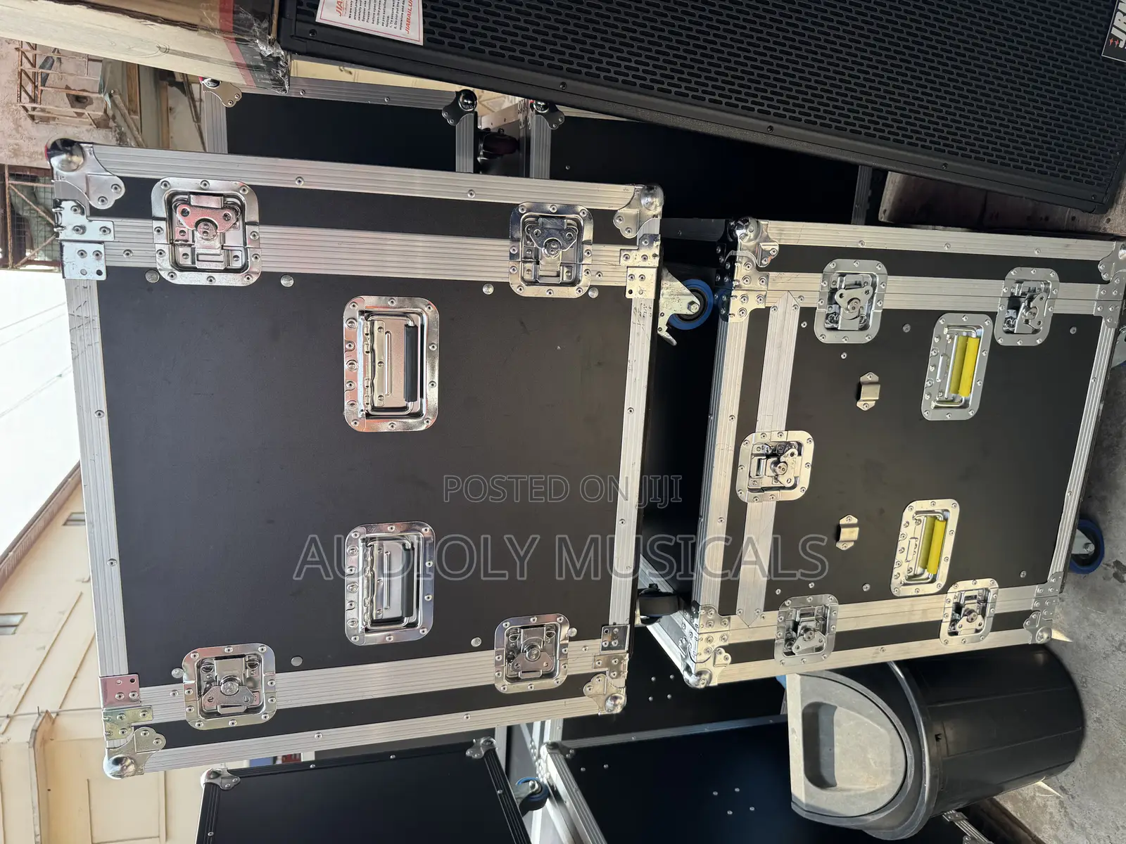 Lud Amplifiers Rack 12 Units/Dj Type