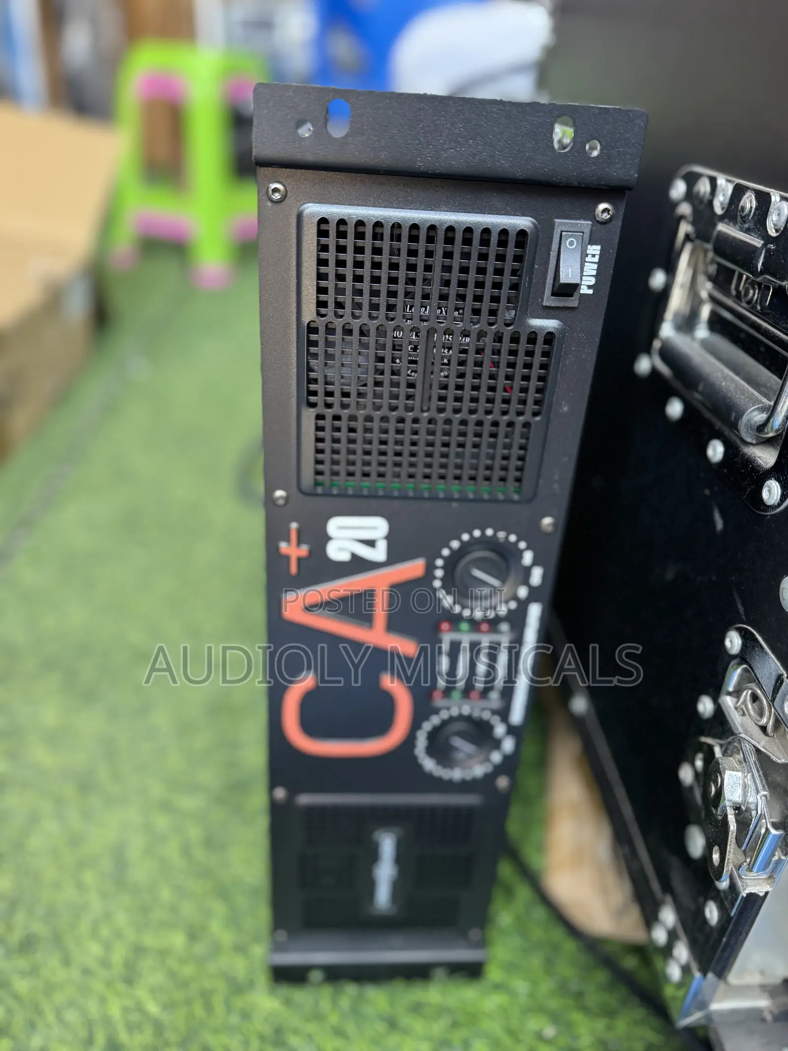 Bass Amplifier/Crest Audio Ca 20-+