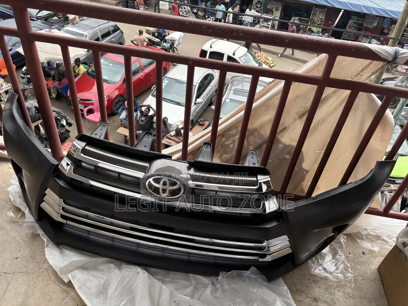 Toyota Highlander 2015,2016,2017,2018 Front Bumper Complete