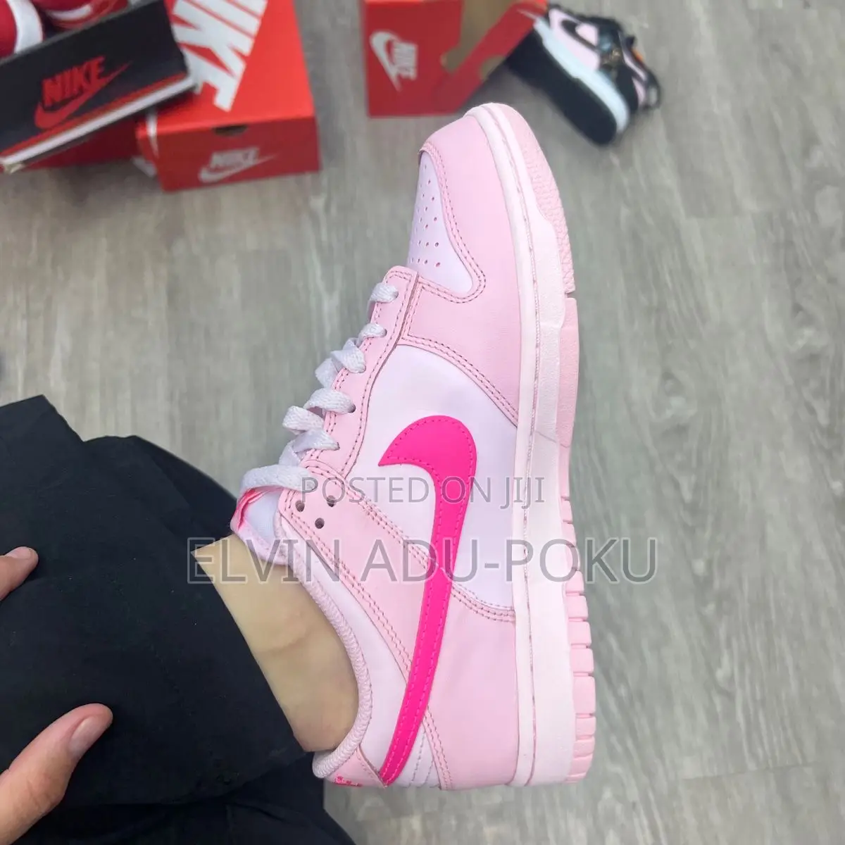 Nike Dunk Low "Triple Pink" Sneakers