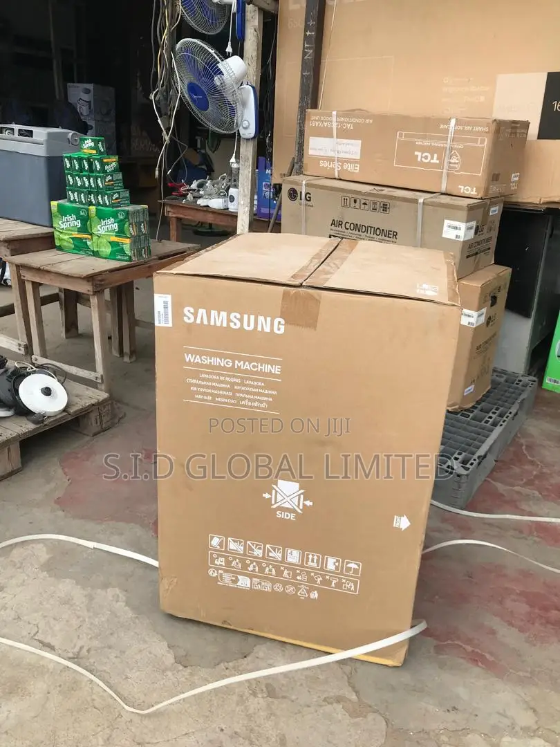 Wash and Dry Easiy With Top Load 8kg Samsung Washing Machine