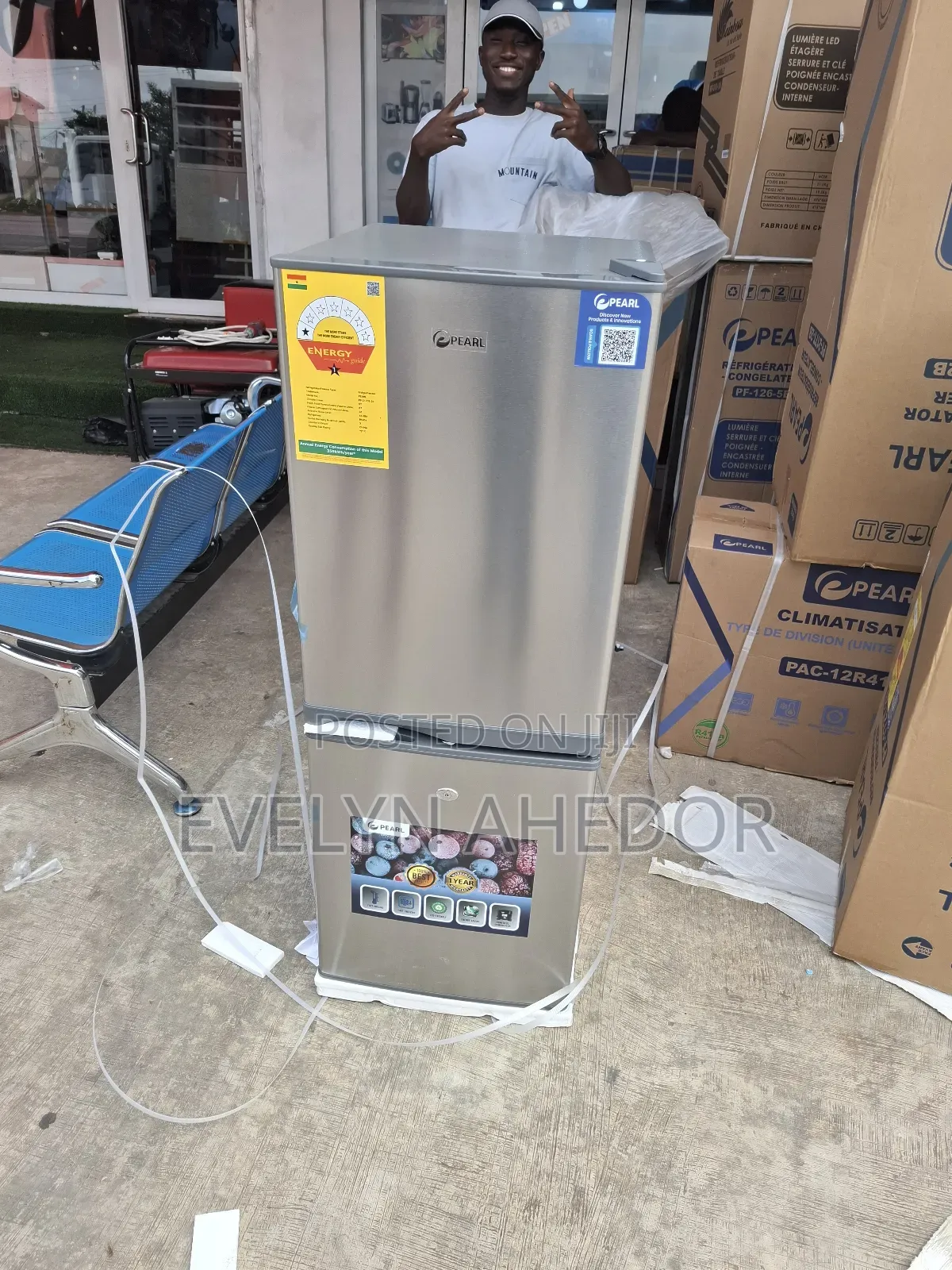 Wonderful Pearl Double Door Fridge With Lock and Key for Sal
