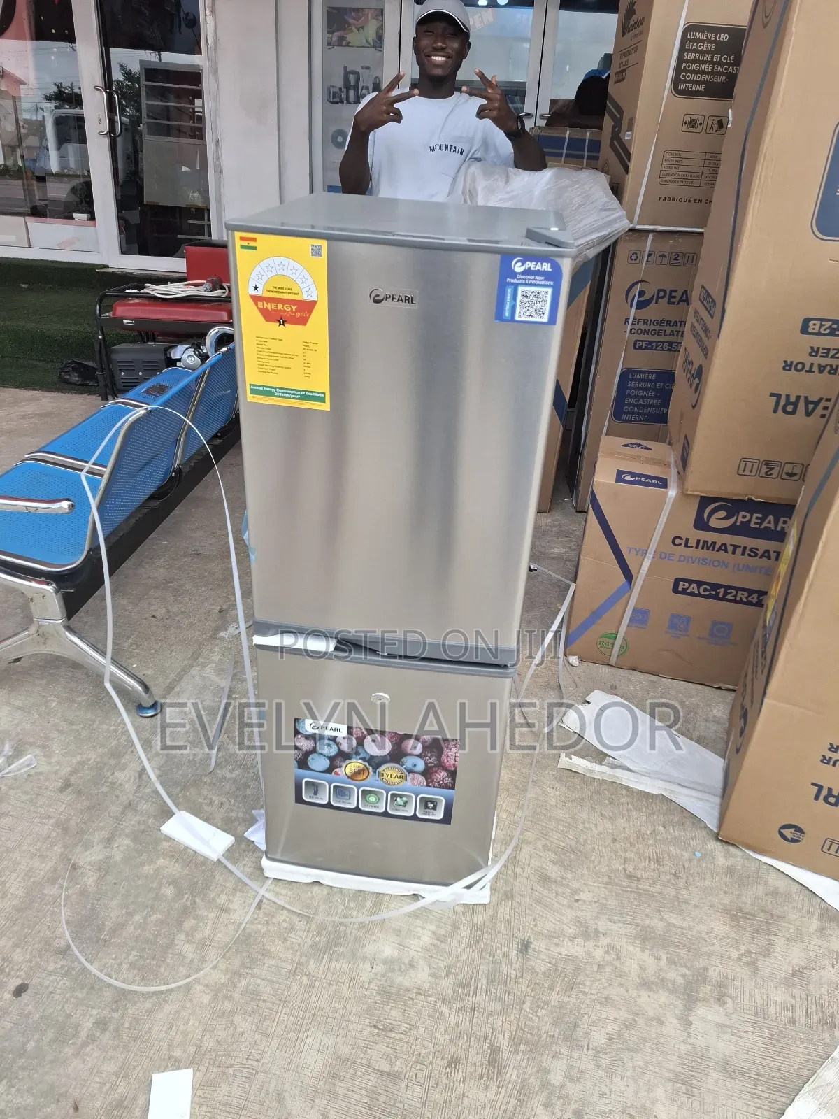 Wonderful Pearl Double Door Fridge With Lock and Key for Sal