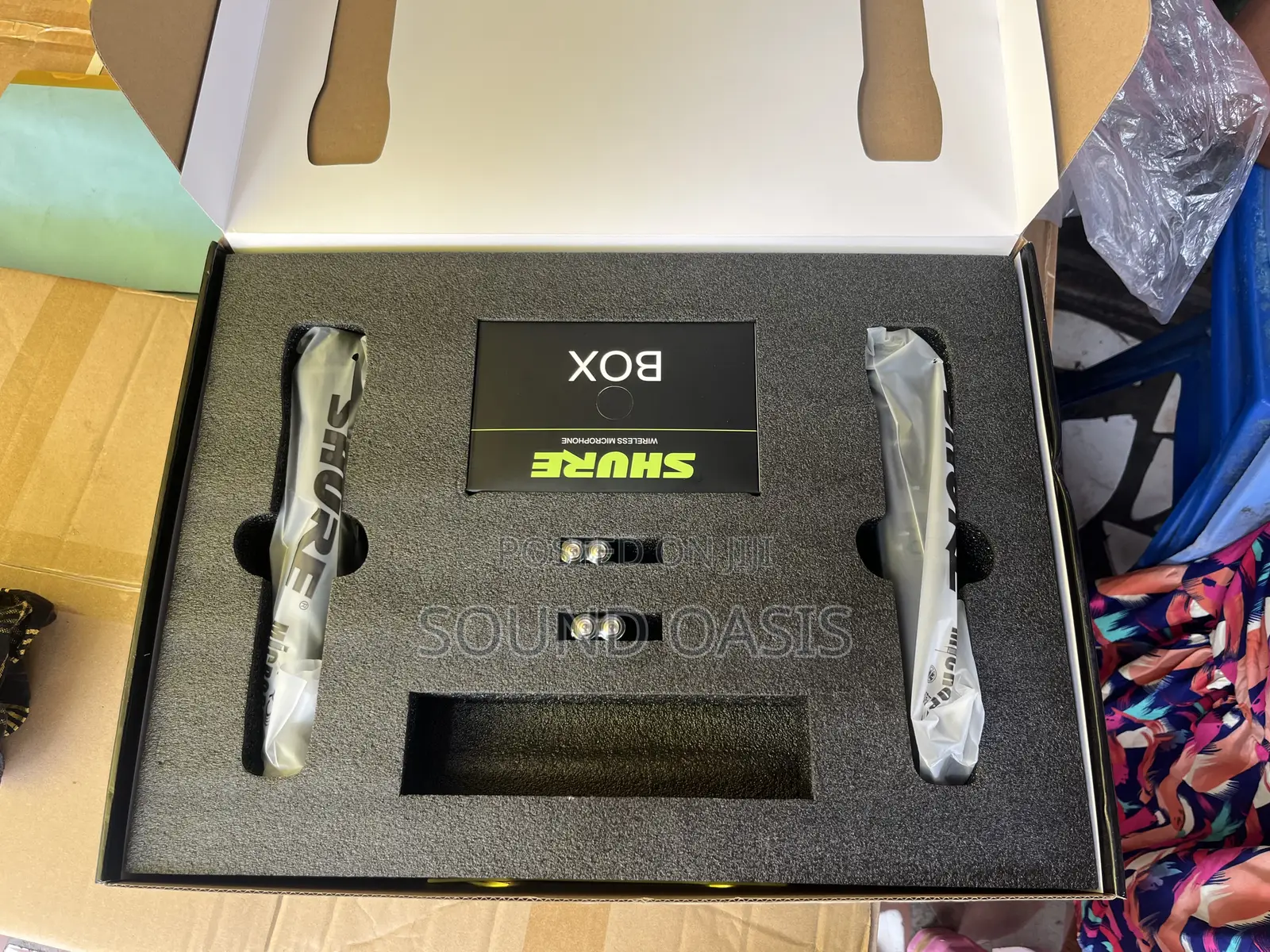 Shure SLX-D 2 in 1 Digital Microphone
