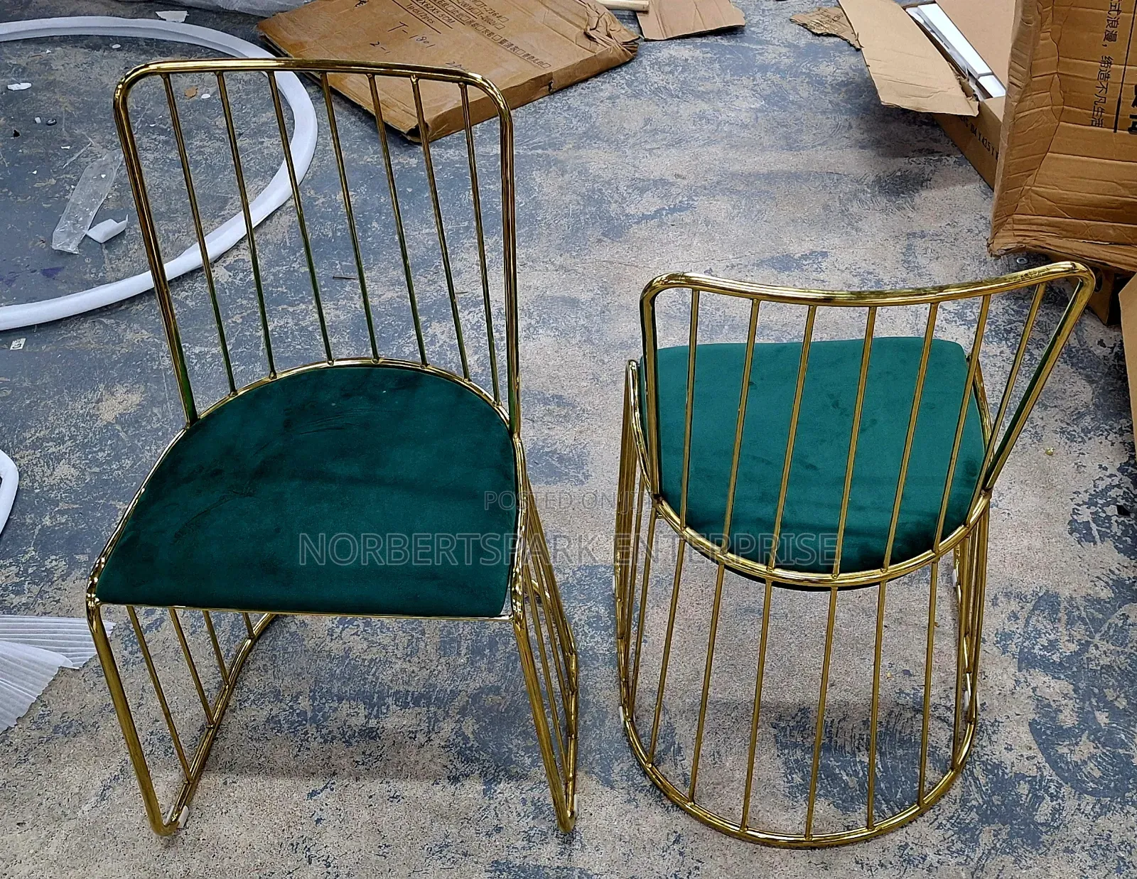 Chair(202)