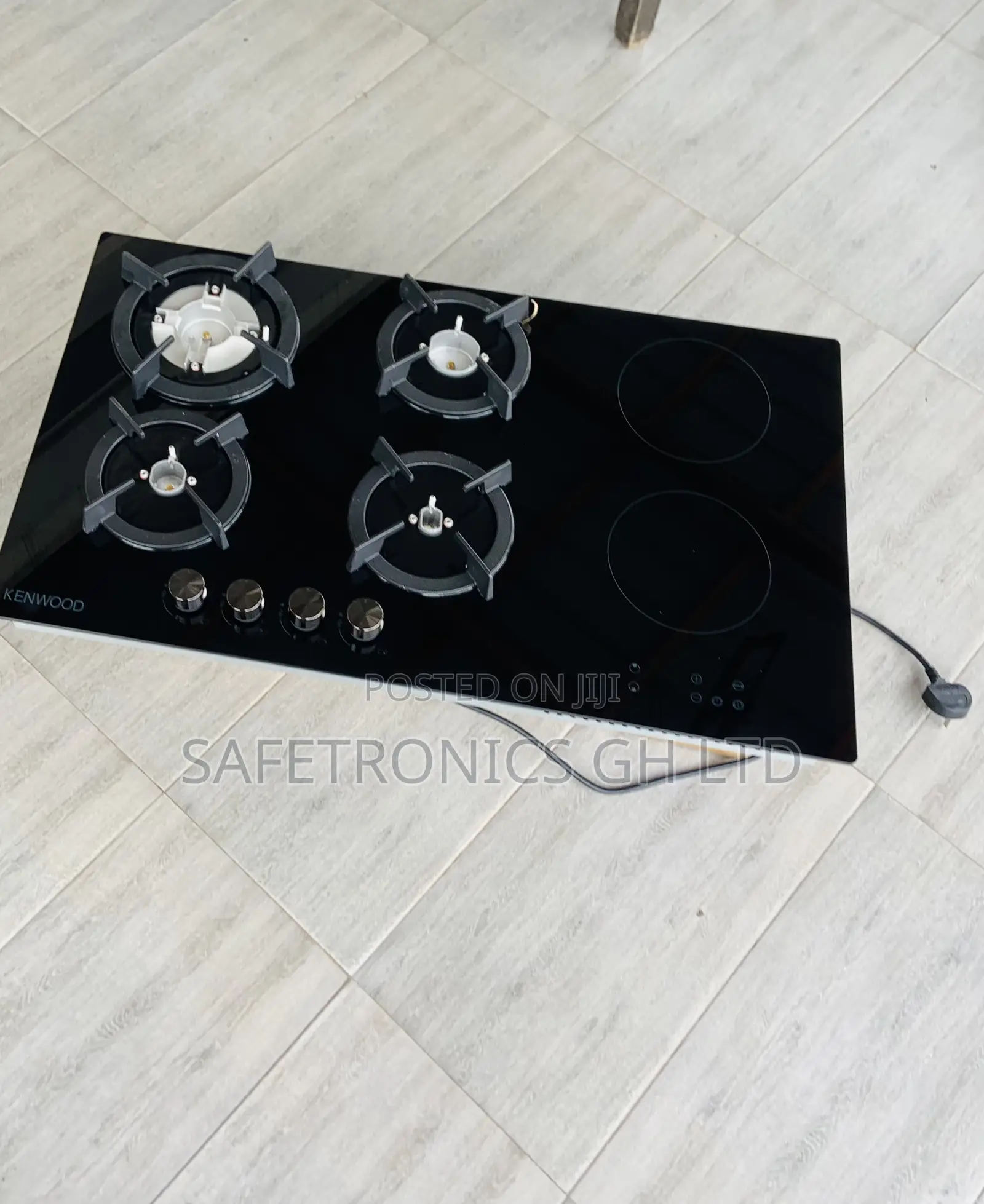 Trust Elegant 90cm 4 Gas 2 Electric Kenwood Black Cooker