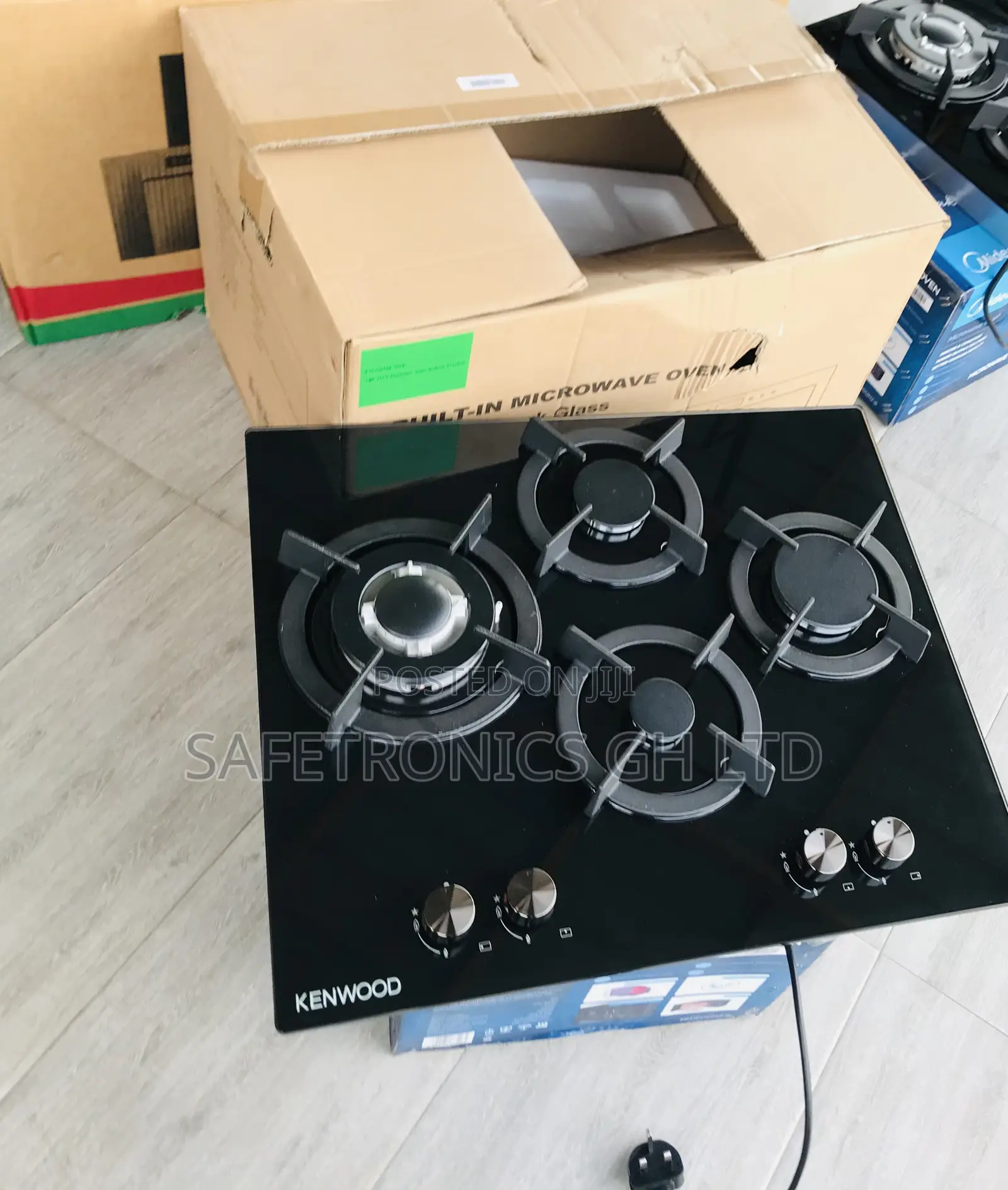 Choose Black 60cm Built in Kenwood 4 Gas Cooker