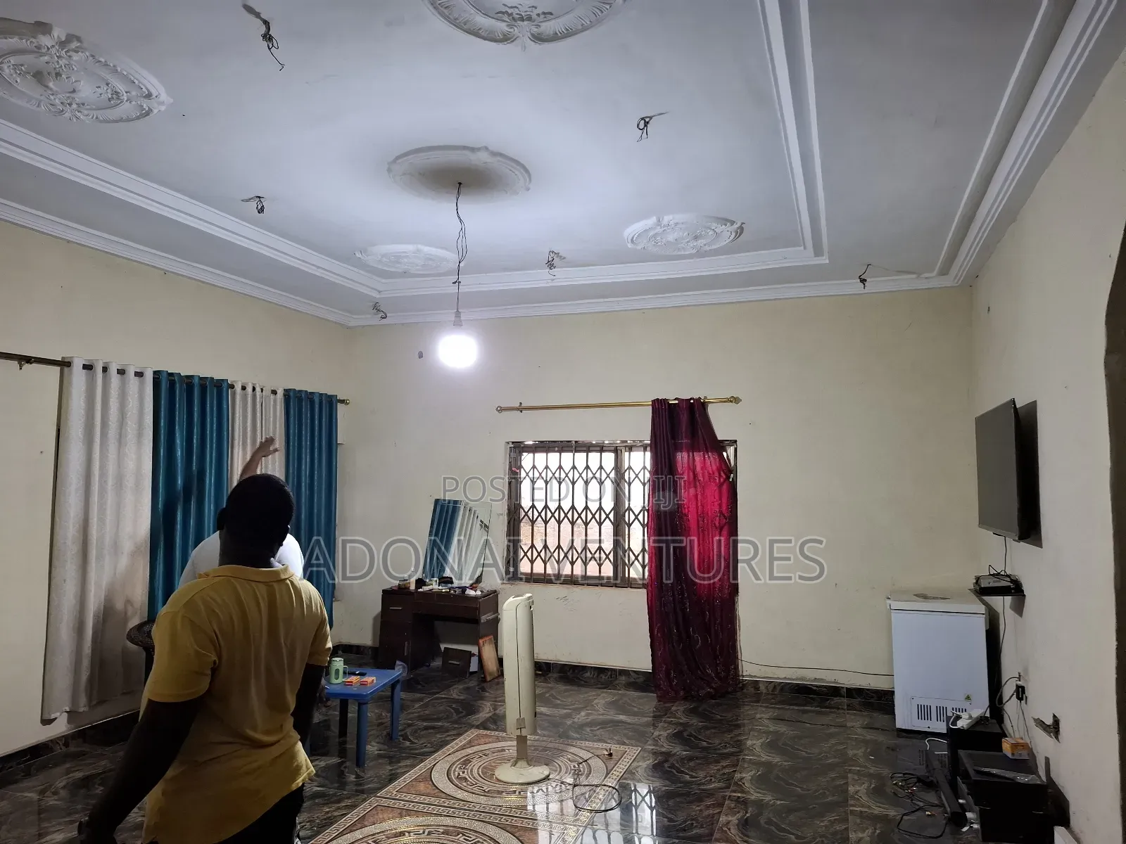 5bdrm House in Atasomanso, Kumasi Metropolitan for sale
