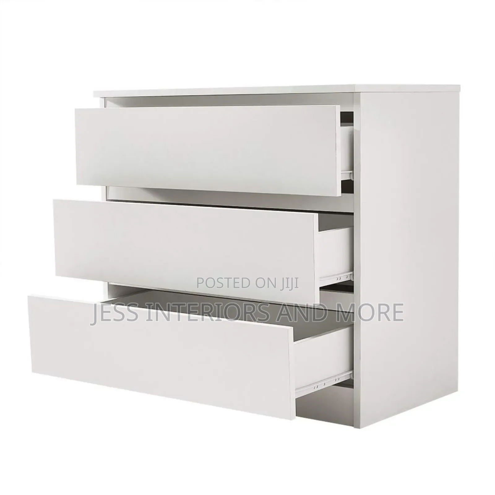 Dresser -Chest of 3 Drawers (White)