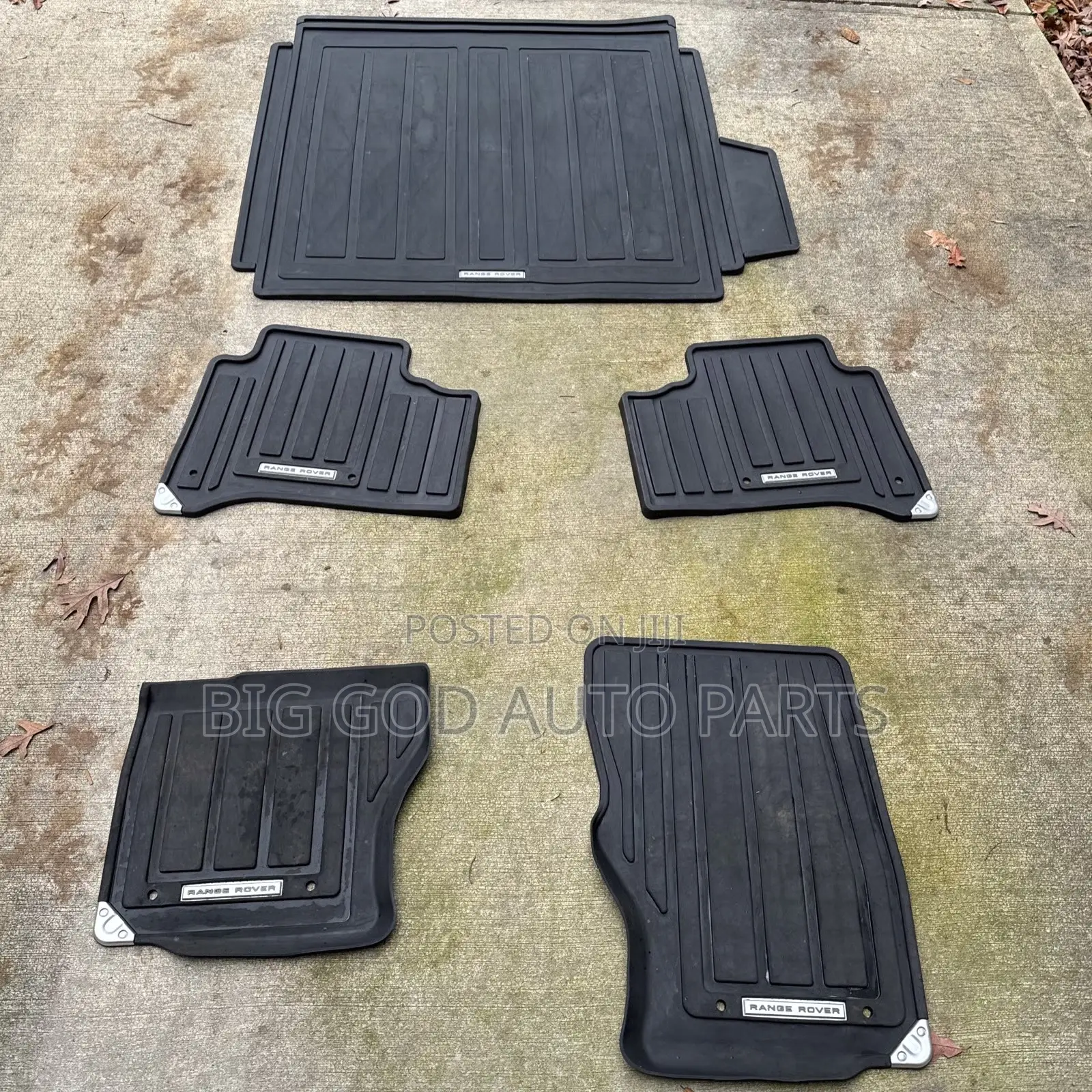 Car Inside Floor Mats Available /Door Carpets Available