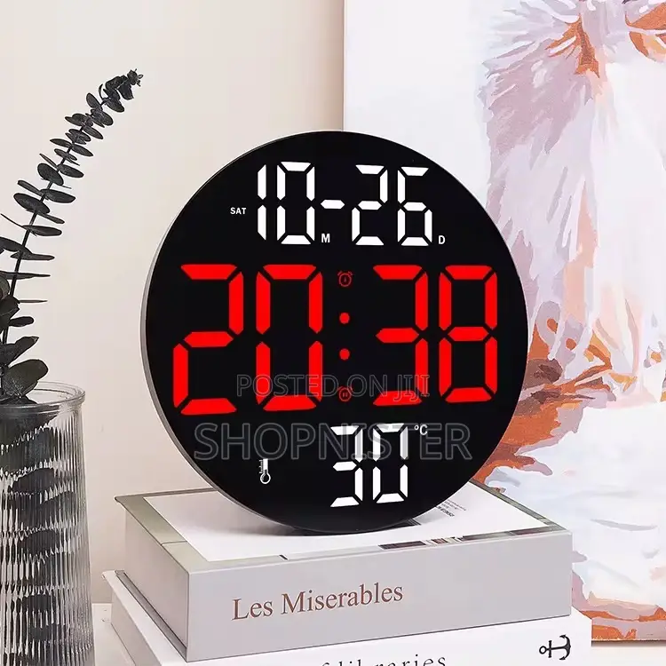 Digital Clock With Humidity and Temperature