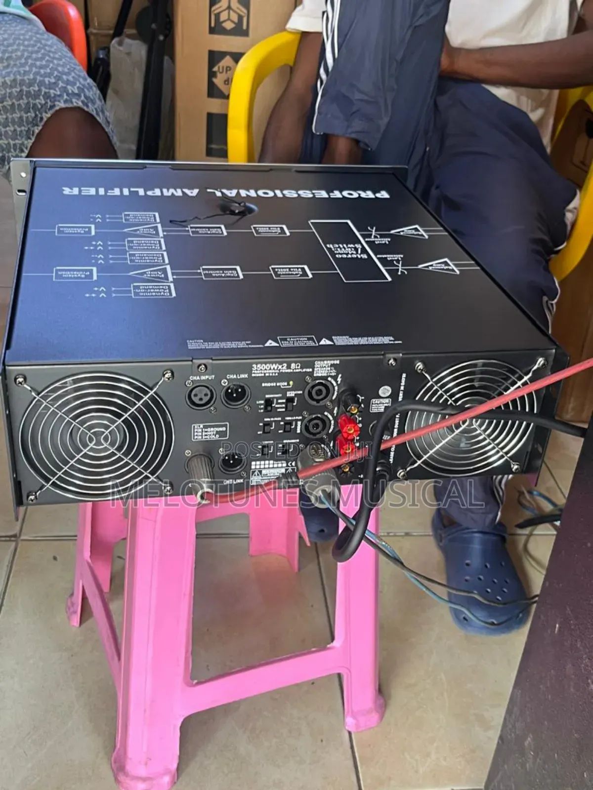 Electro-Voice (Ev) P-7300 Professional Amplifier