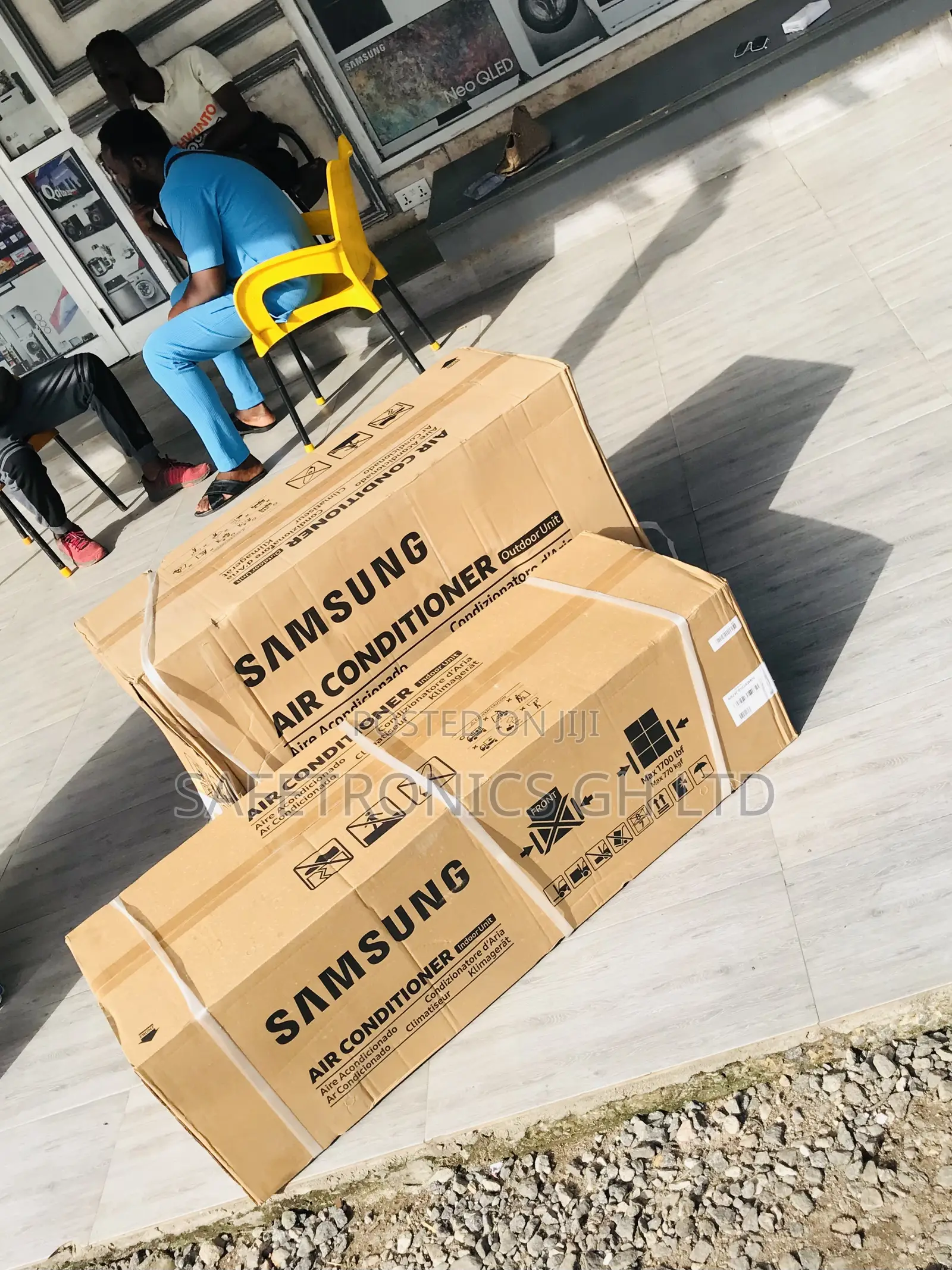 Samsung Classic 2.5 Horsepower Split R410a White Ac