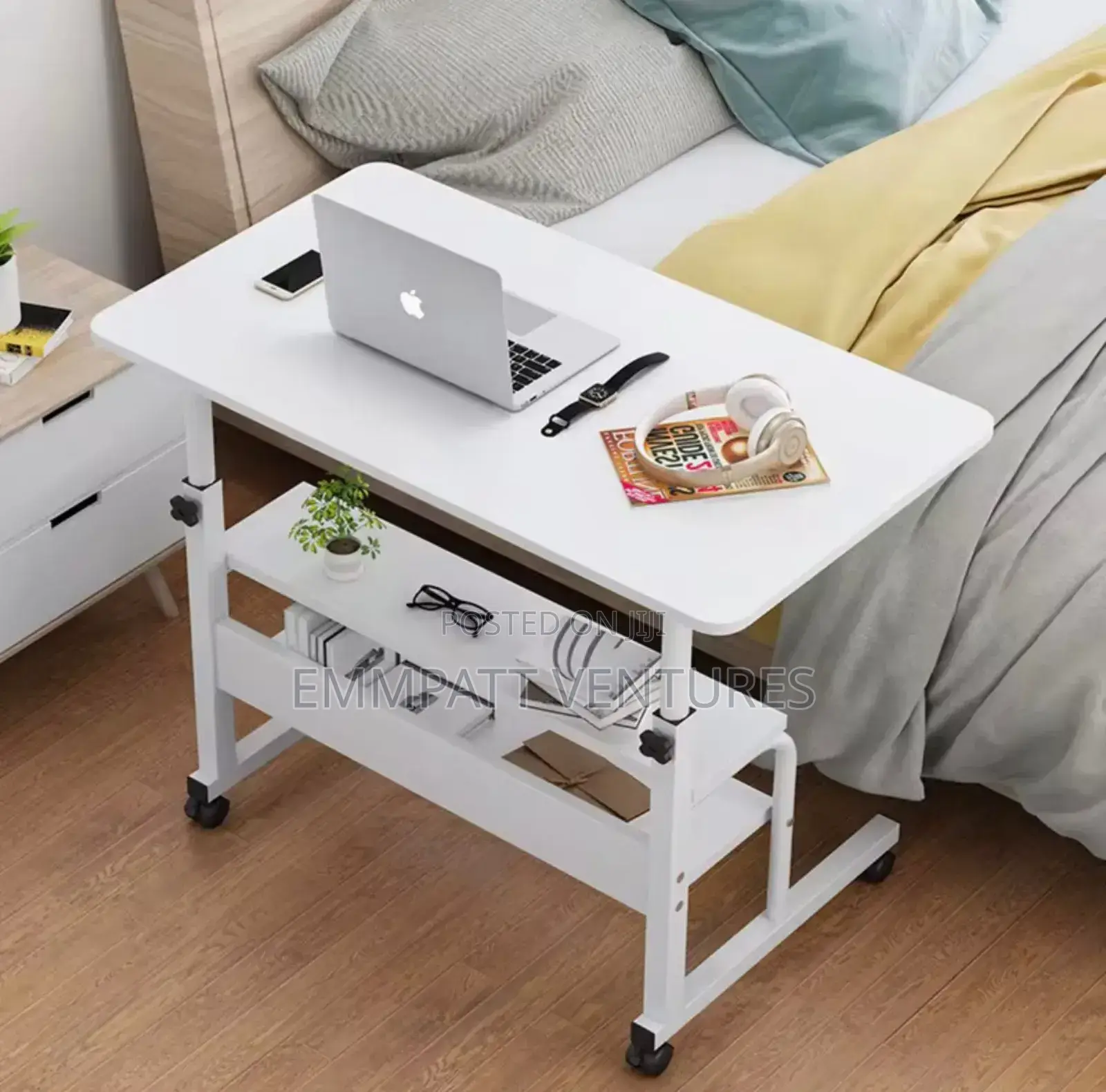 Metallic and Wooden Learning Table With Storage Space