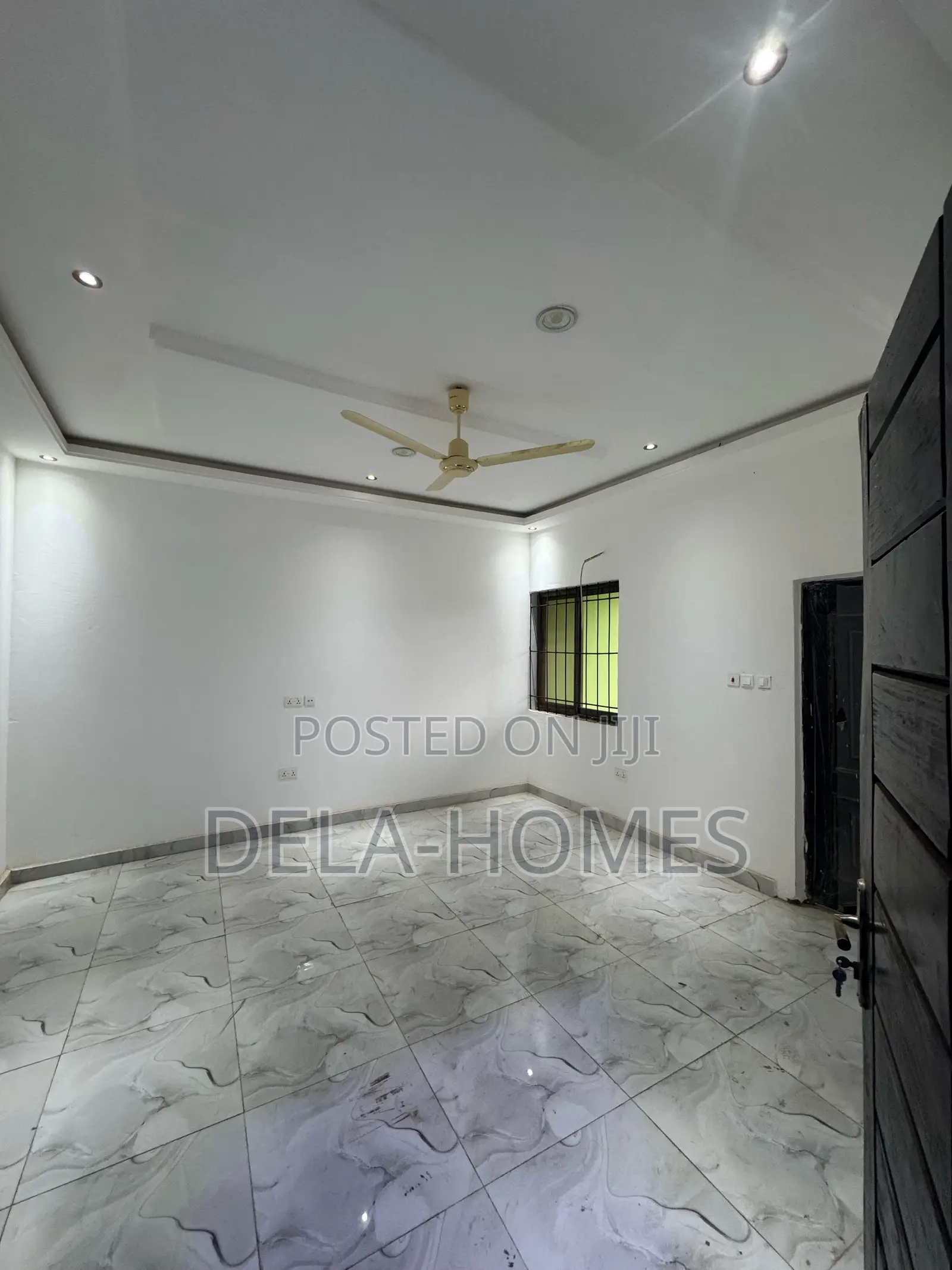2bdrm Apartment in 300, Lake Side Estate for rent
