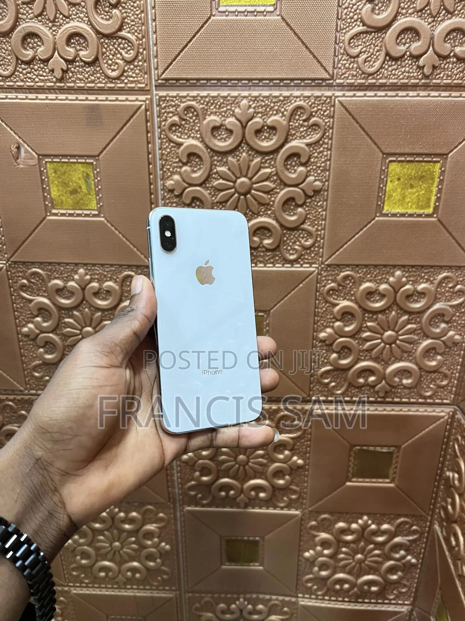 Apple iPhone X 64 GB White