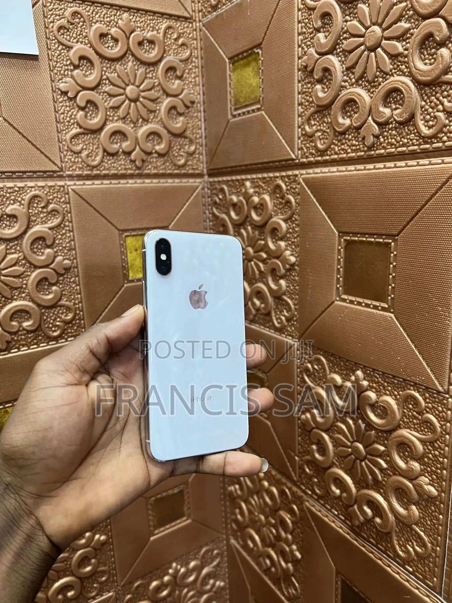 Apple iPhone X 64 GB White