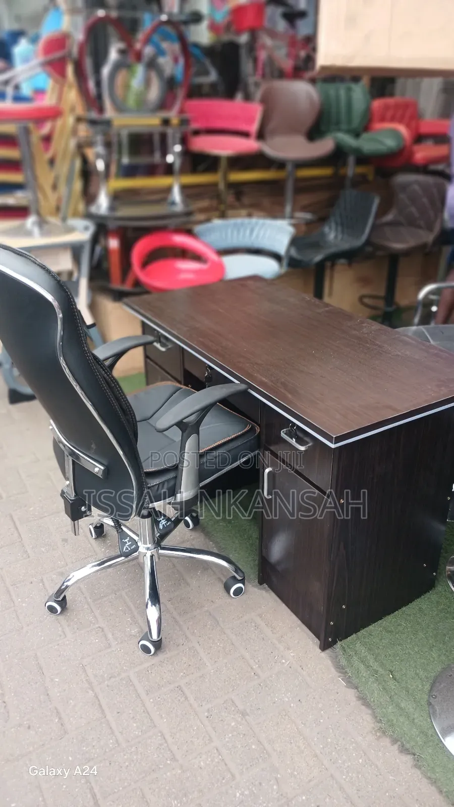 Executive Chair and Desk