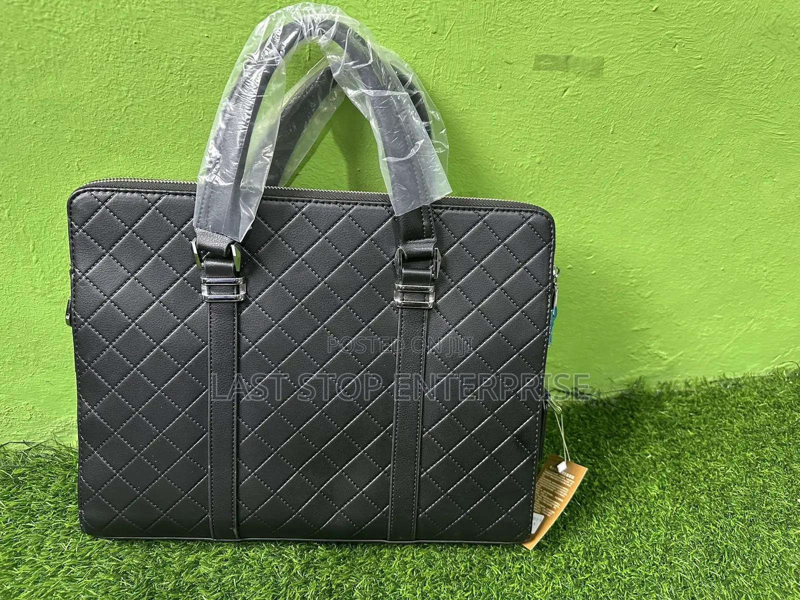 Executive Office Bag With Locker