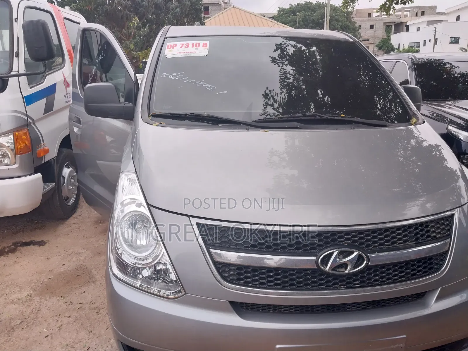 Hyundai Starex 2012 Silver