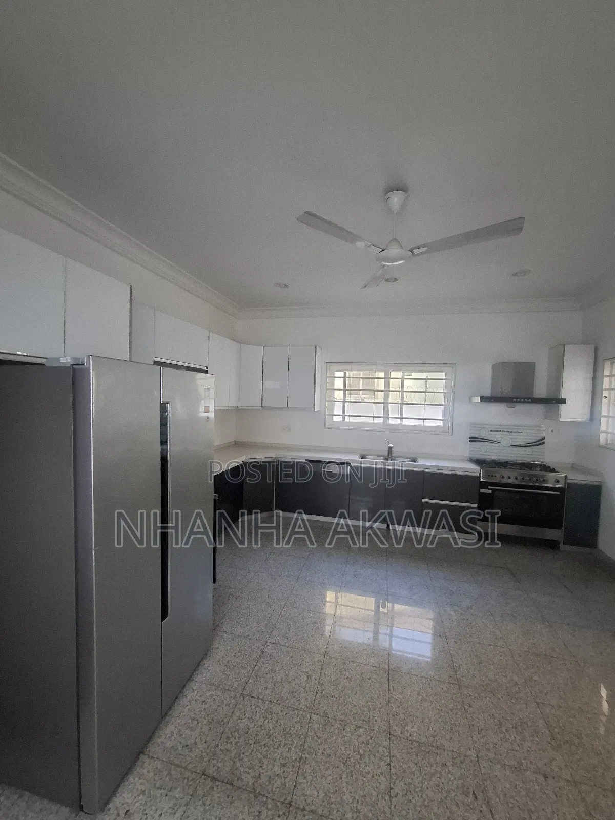 4bdrm House in Community 6, Tema Metropolitan for rent