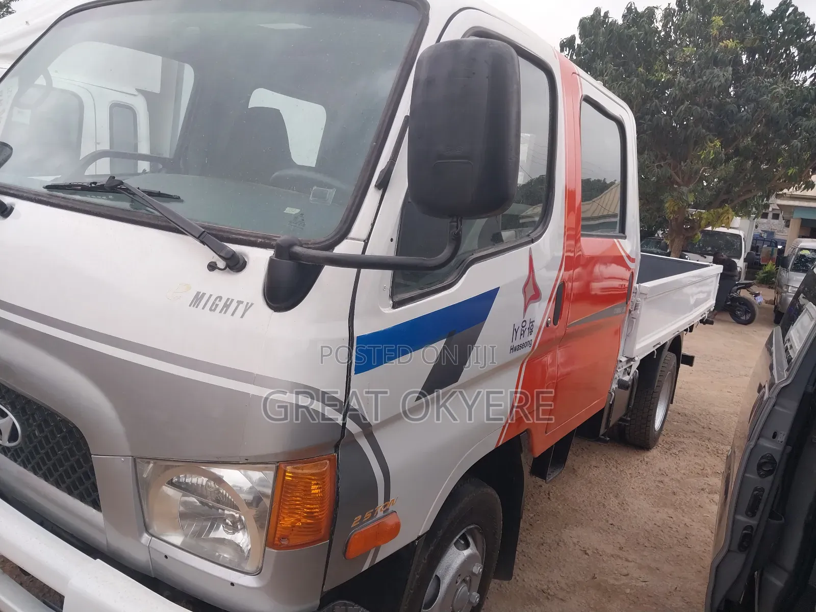 Hyundai Mighty Double Cabin