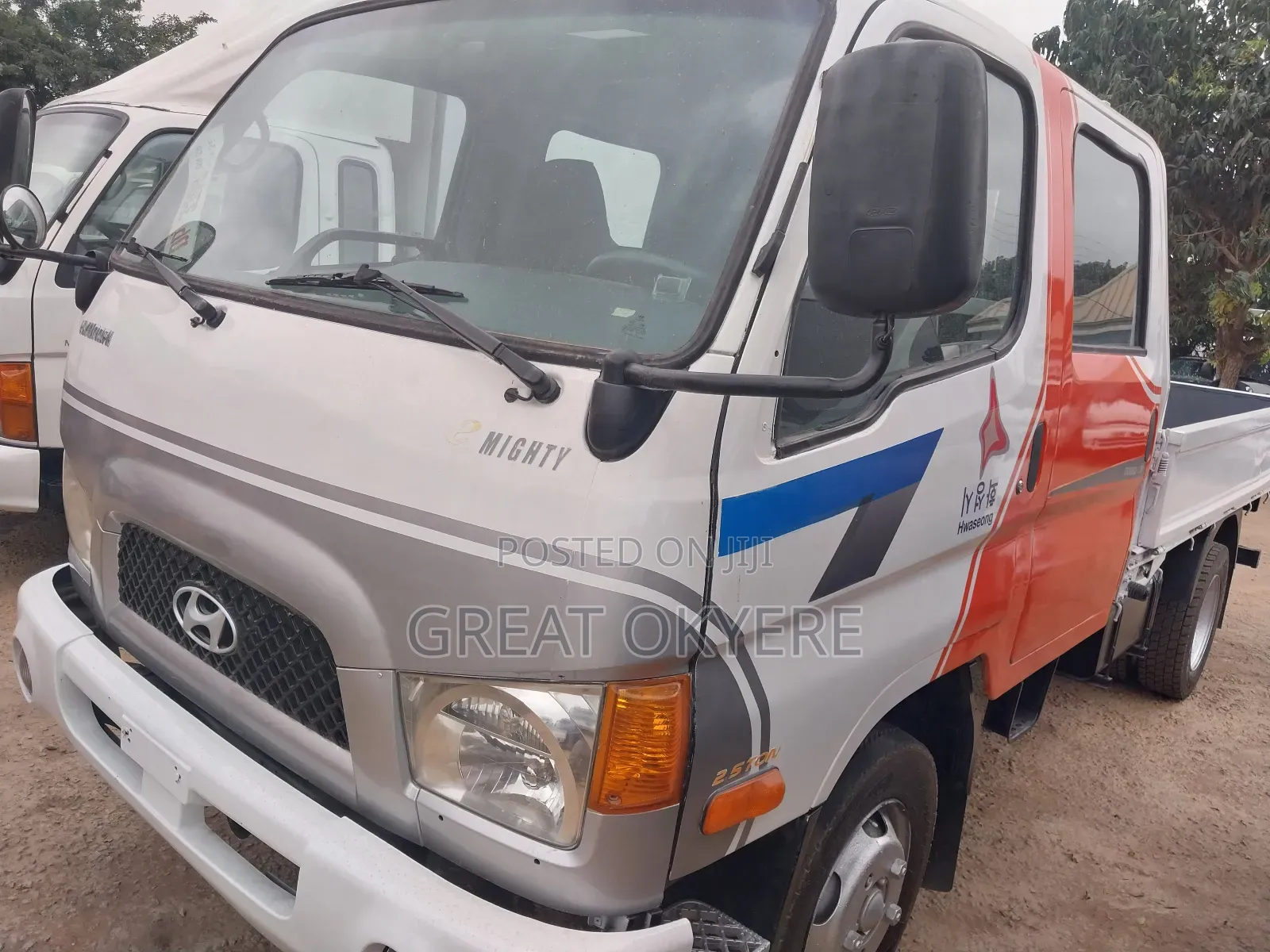 Hyundai Mighty Double Cabin