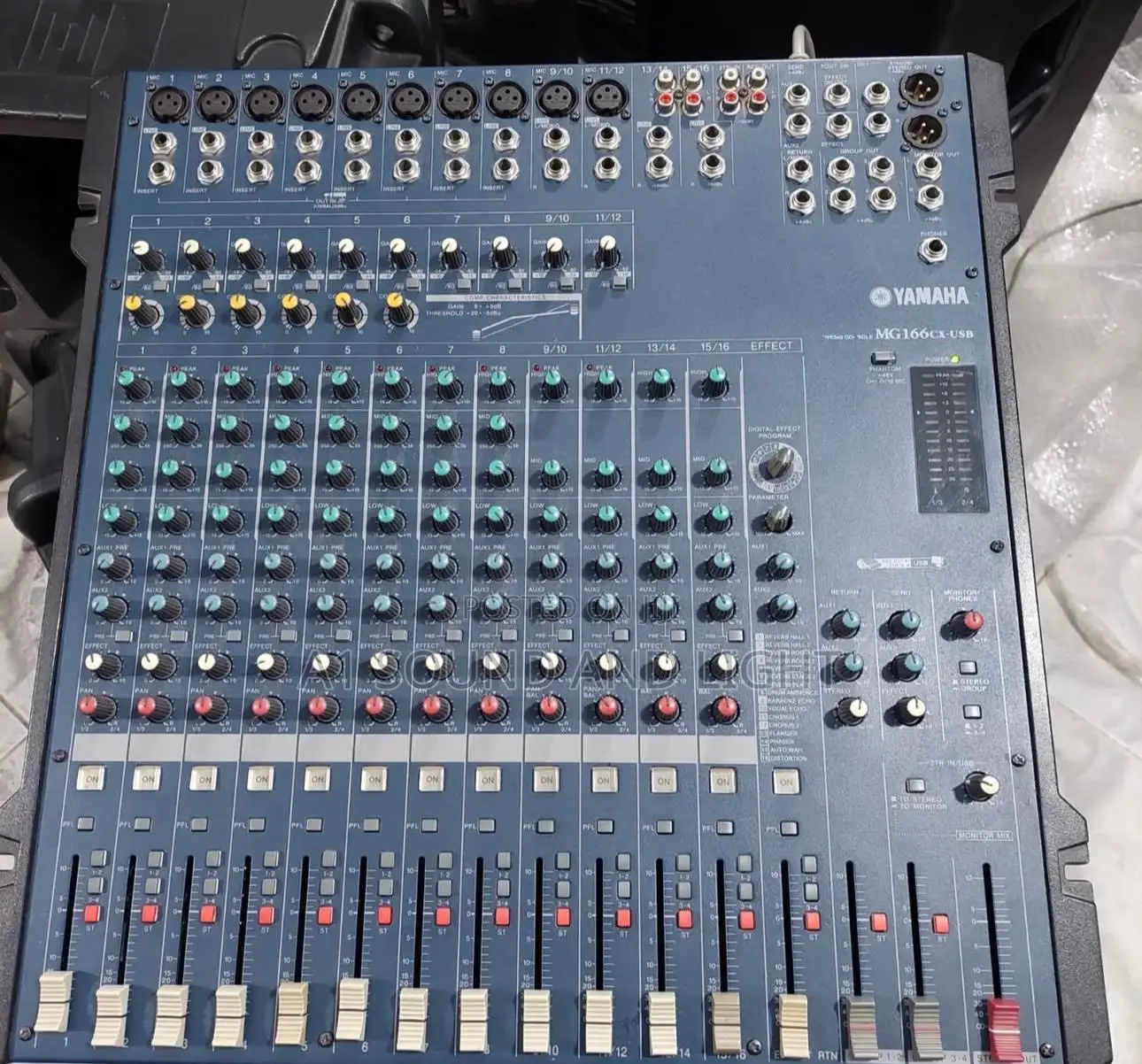 Yamaha Mg166cx Usb 16 Channels Mixer