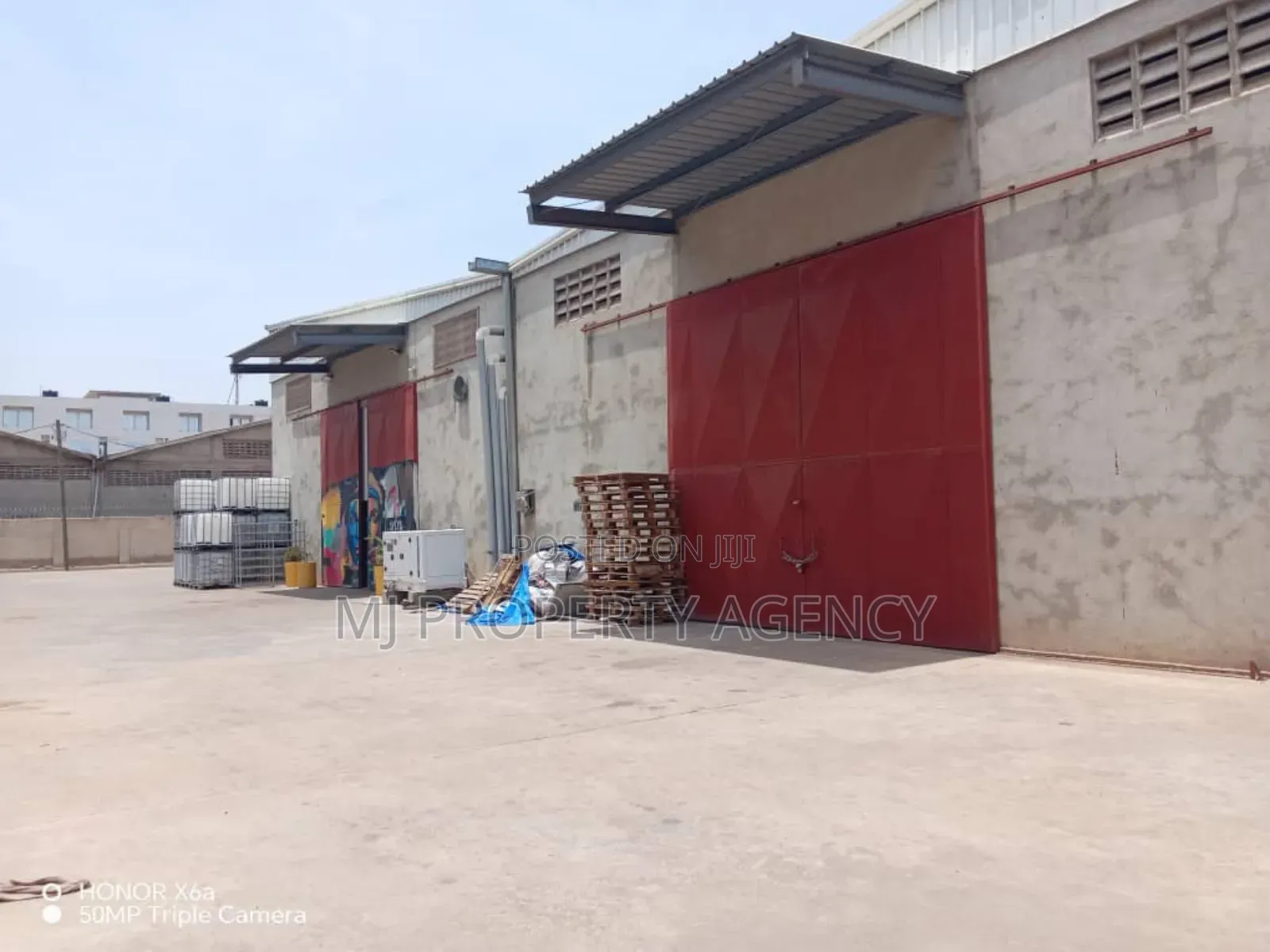 720 SQM Warehouse at Spintex Road