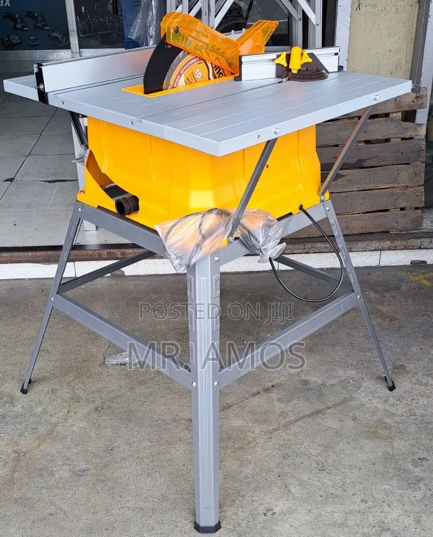 1800 Watt Table Saw With Rip Fence Miter Gauge - Ts180028