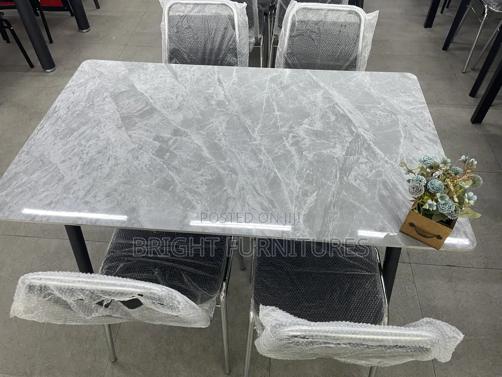 Dining Sets (Quality Marble Dining Table With Four Chairs)