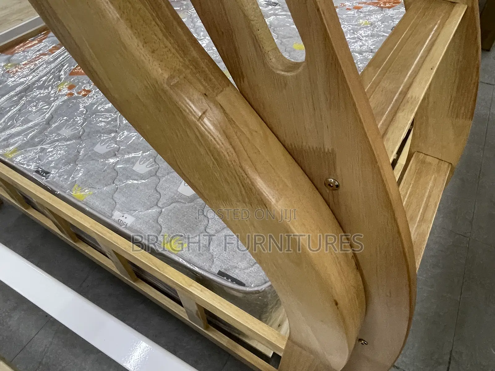 Wooden Bunk Bed (Quality Foreign Wooden Student Bunk Bed)