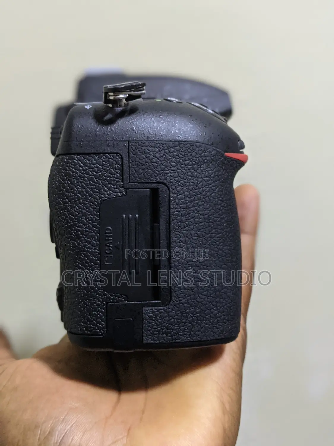 99% New Nikon D750