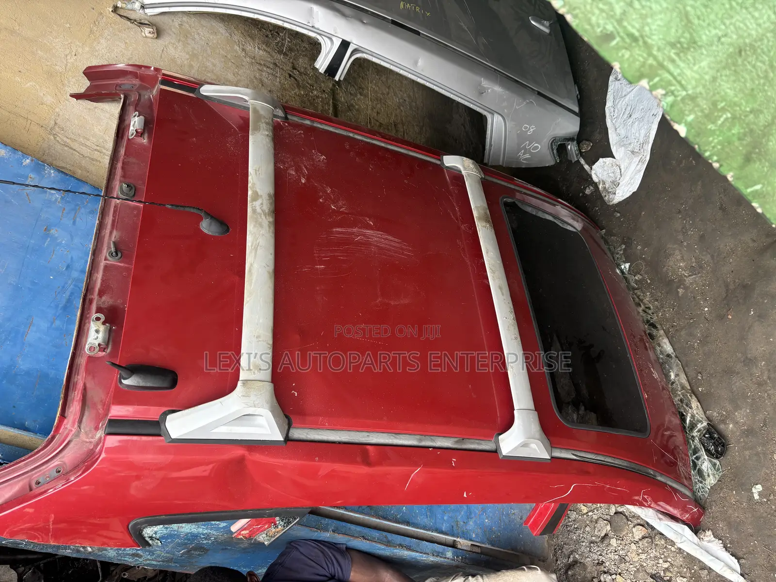 Pontiac Vibe 2009-2011 Top Cut Available