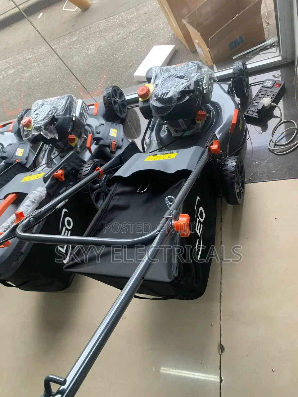 Leo Lm51z-2l 5.5hp Gasoline Lawn Mower