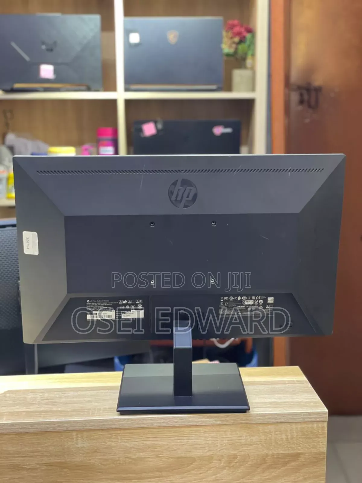 Hp P244 24"