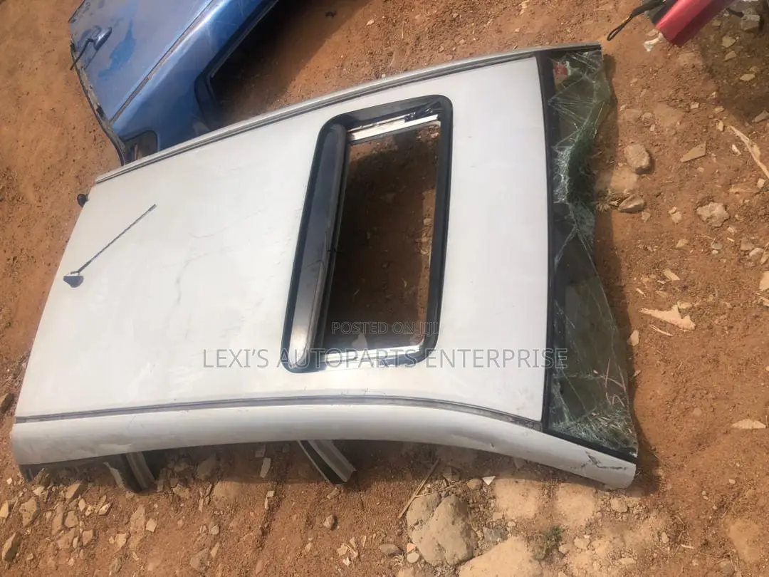 Pontiac Vibe 2003-2007 Top Cut Available
