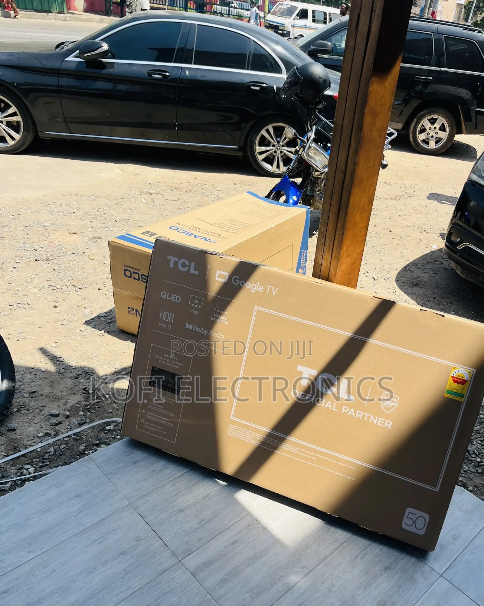 Well Built TCL 50 Inch Qled Smart Screen Television.