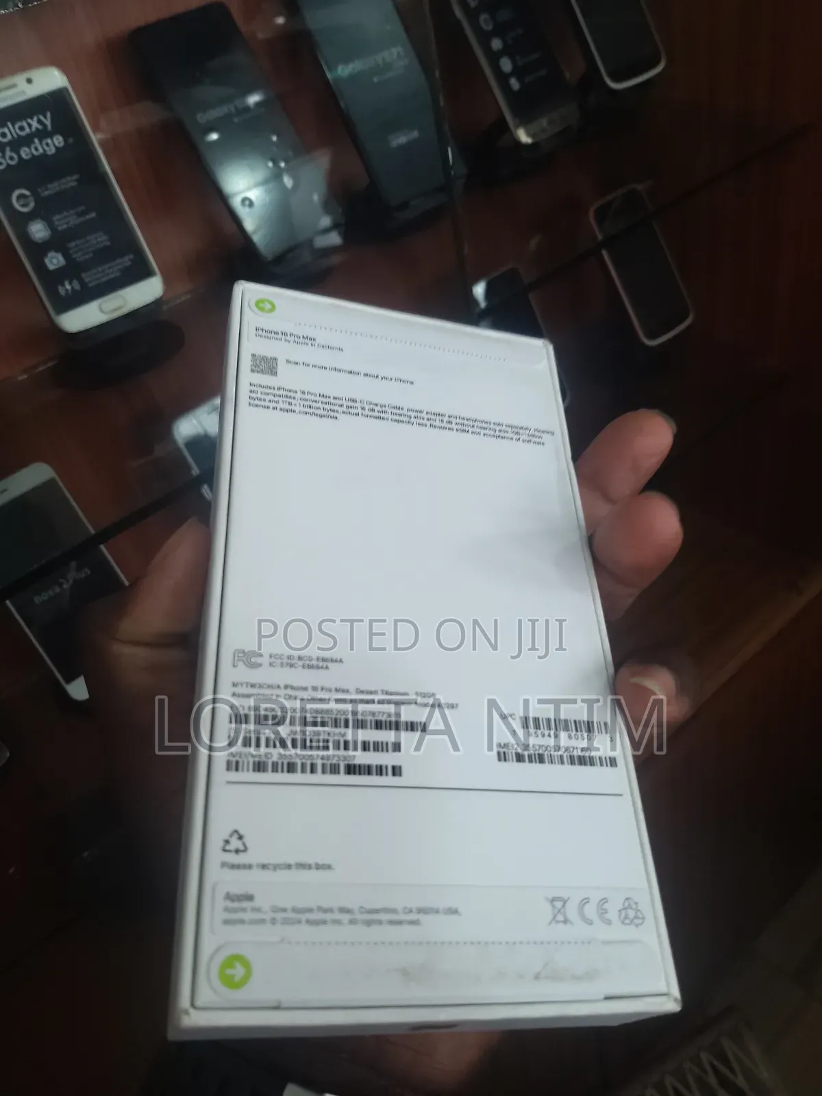 New Apple iPhone 16 Pro Max 256 GB Gold