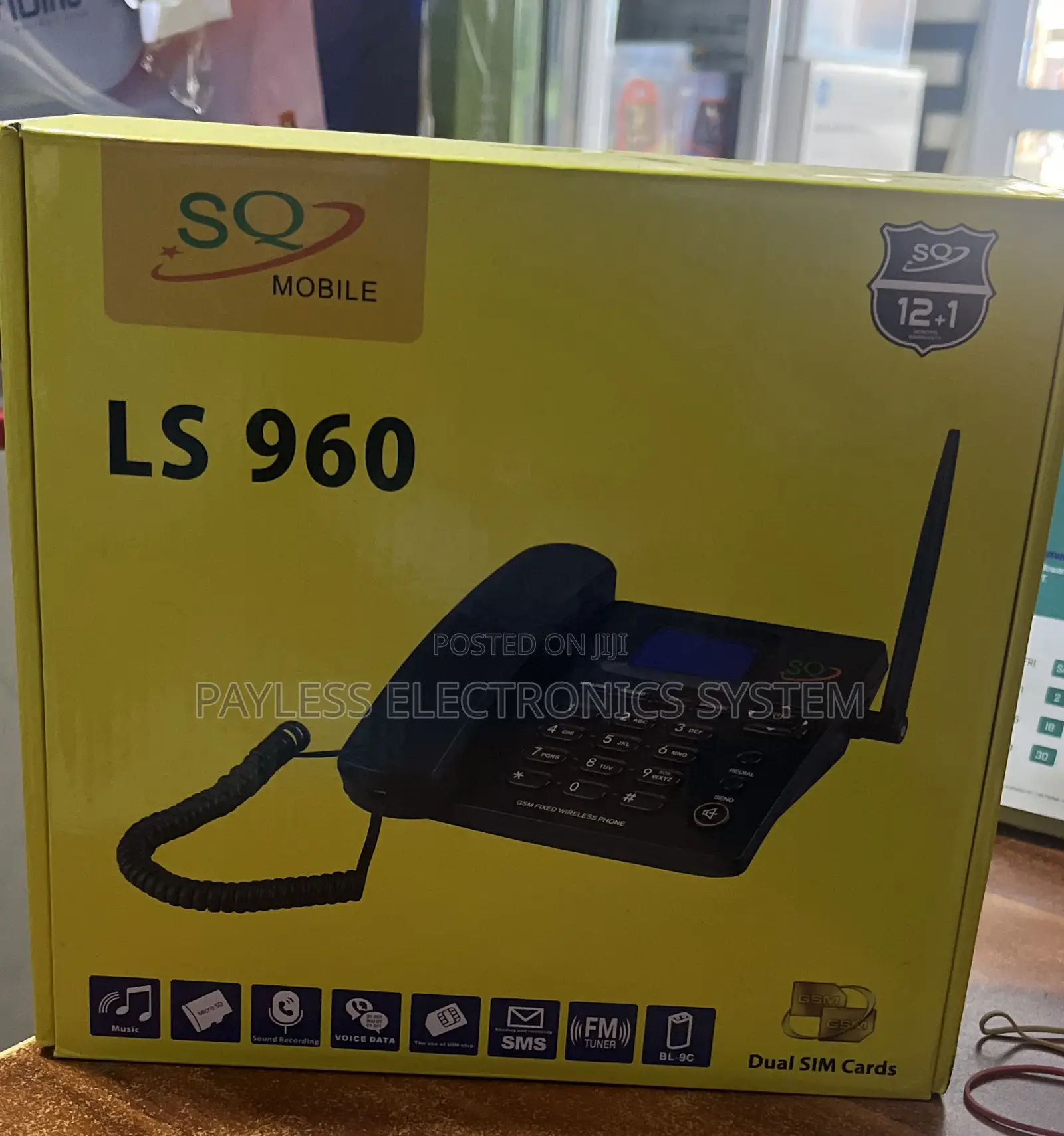 Sq L960 Telephones