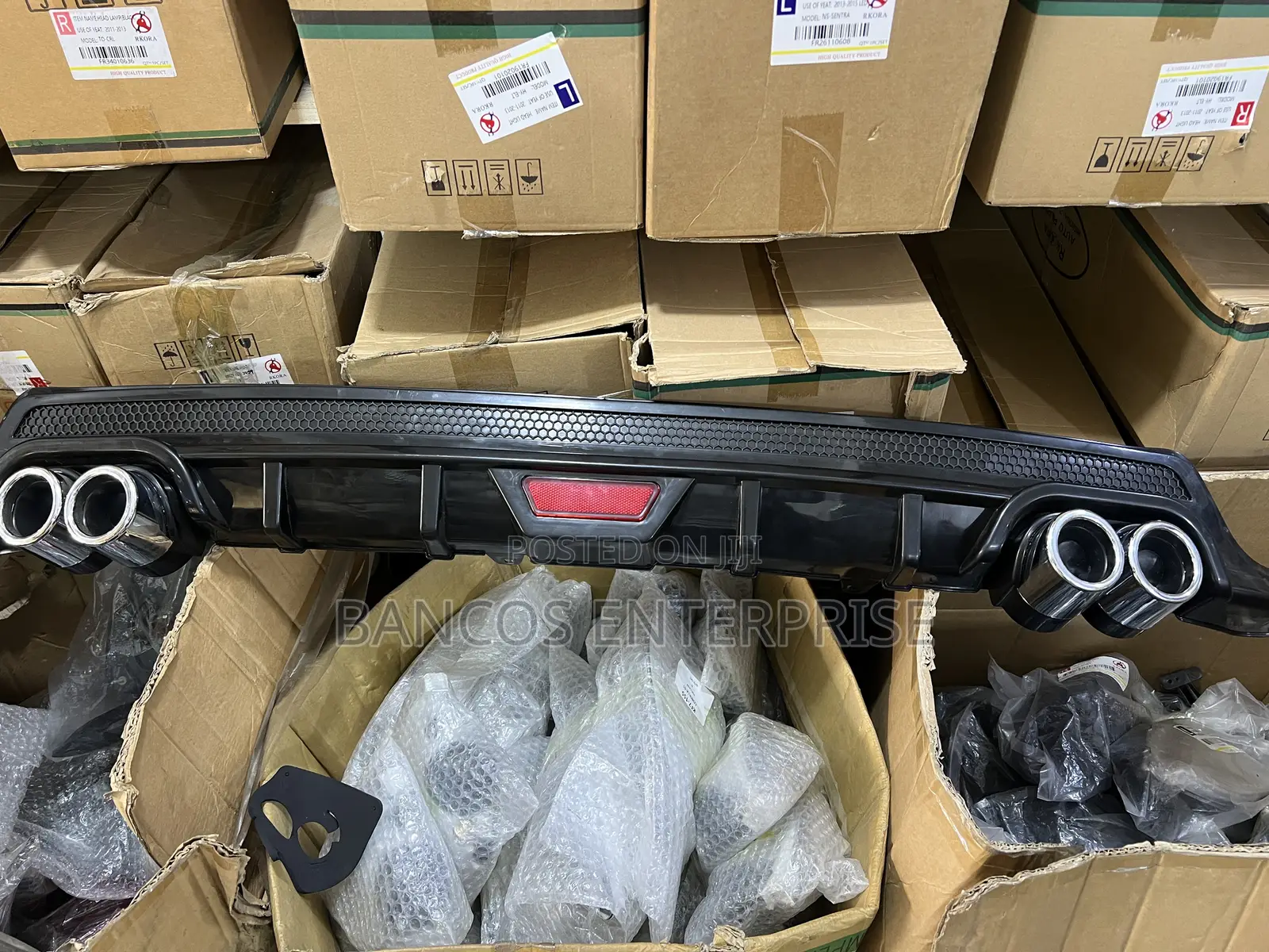 Toyota Camry Back Bumper Diffuser
