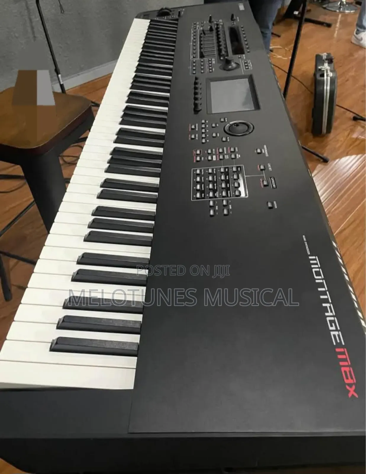Yamaha Montage M8x 88-Key Synthesizer