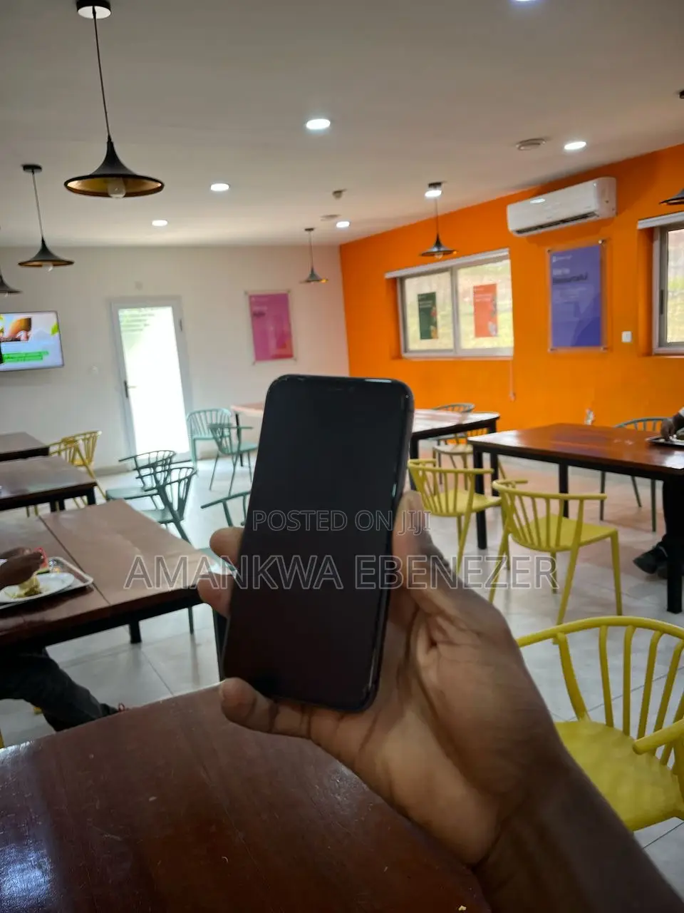 Apple iPhone 11 64 GB Black